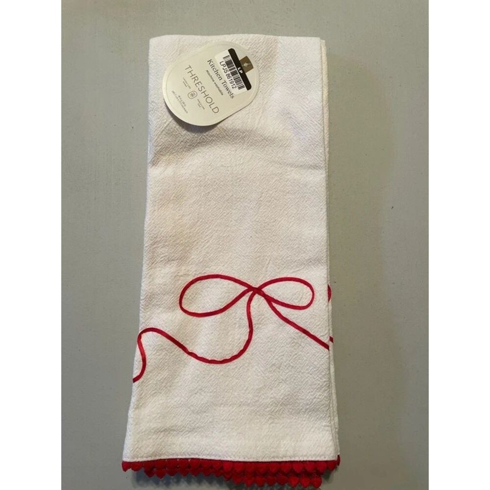 Threshold Kitchen Towels set White Red Ribbon bow